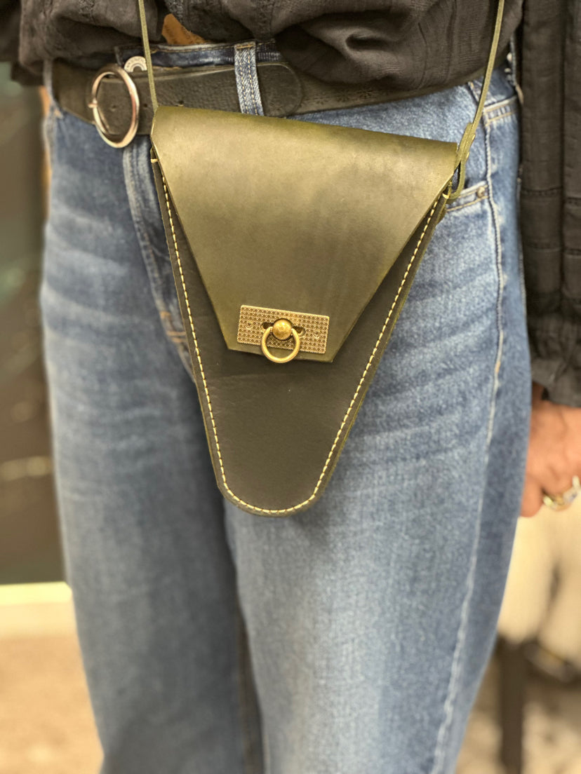 Cuffin Leather Handbag -  Leaf Green