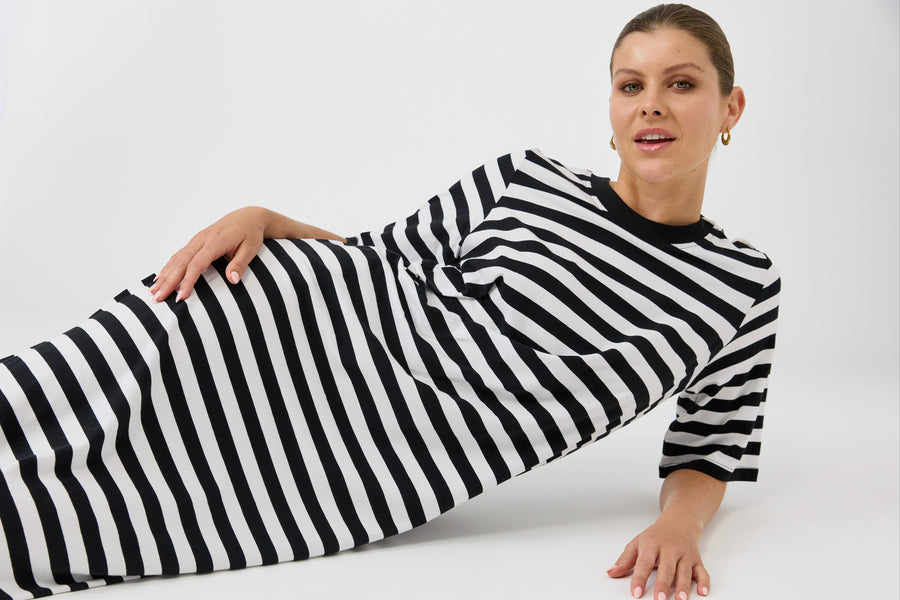 Studio Stripe Tshirt Dress - Ebony