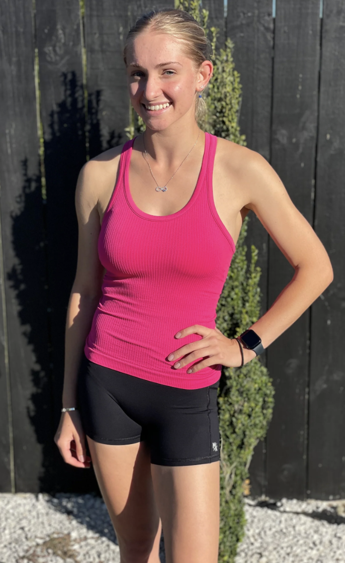 Rach Ribbed Mid Muscle Singlet - Hot Pink