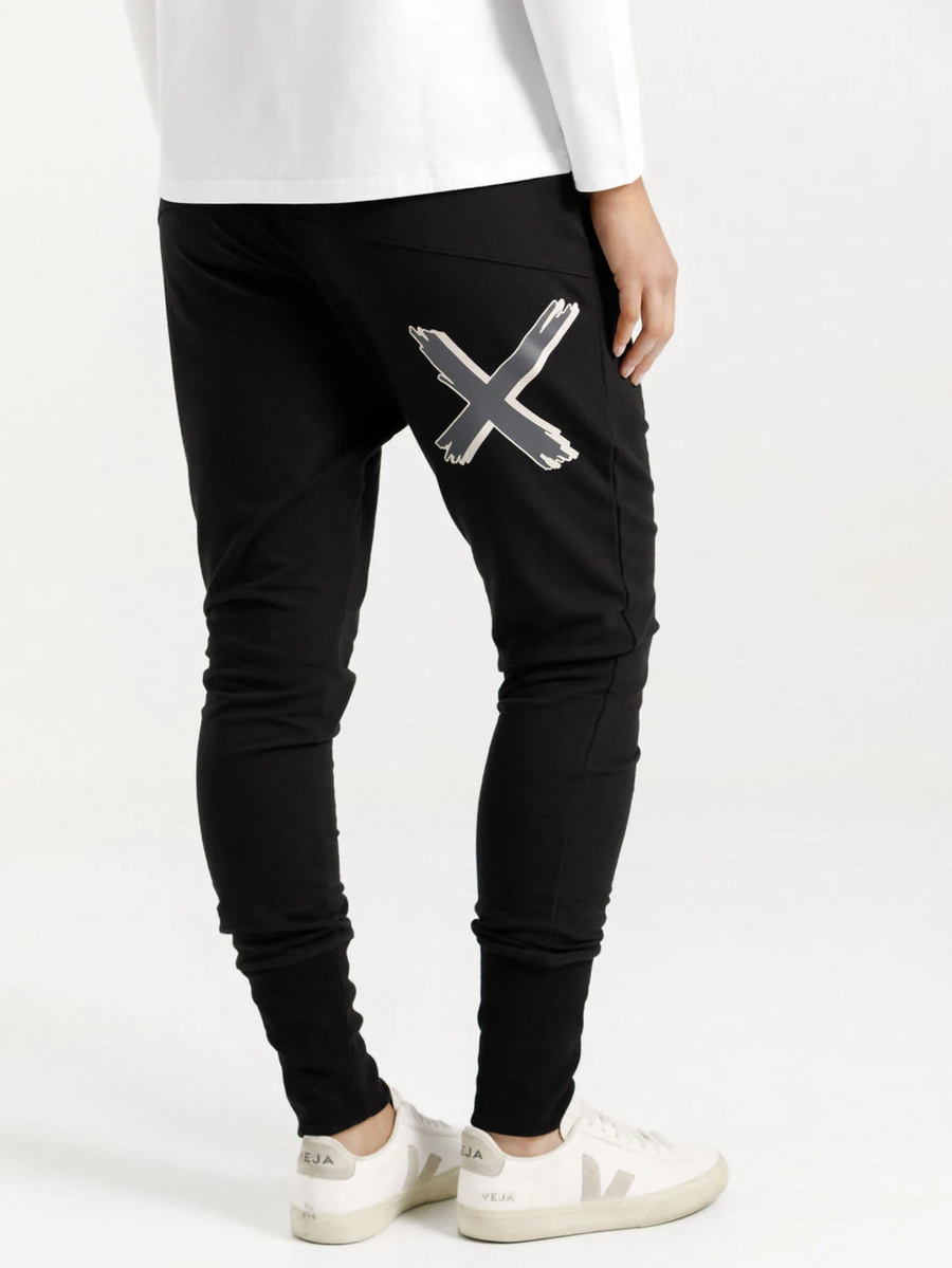 Apartment Pants Winter - Black with Shadow X