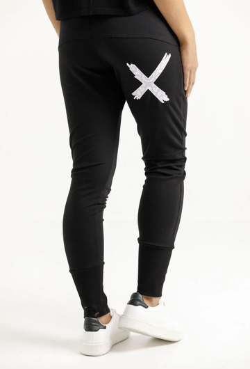 Apartment Pants Winter - Black with Lilac Damask X