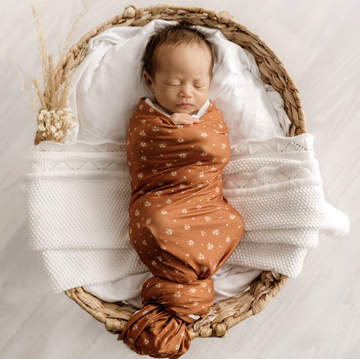 Stretchy Swaddle - Honey Blossom