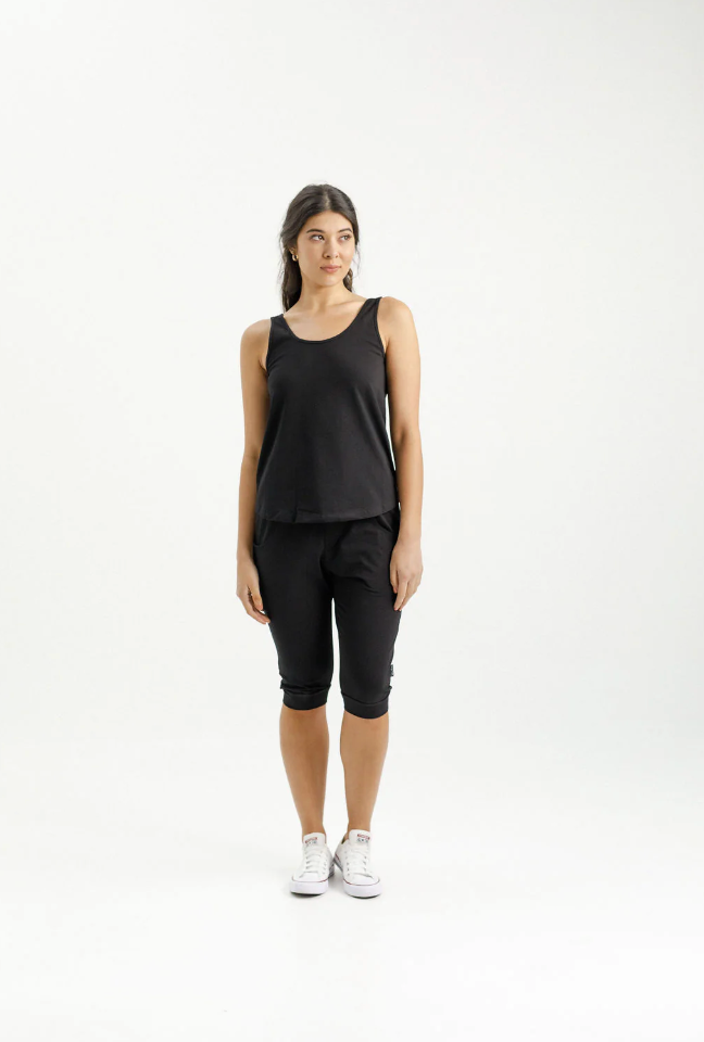 3/4 Apartment Pants - Black with Lime X