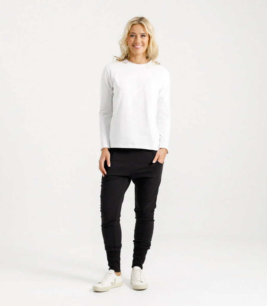 Apartment Pants Winter - Black with Shadow X