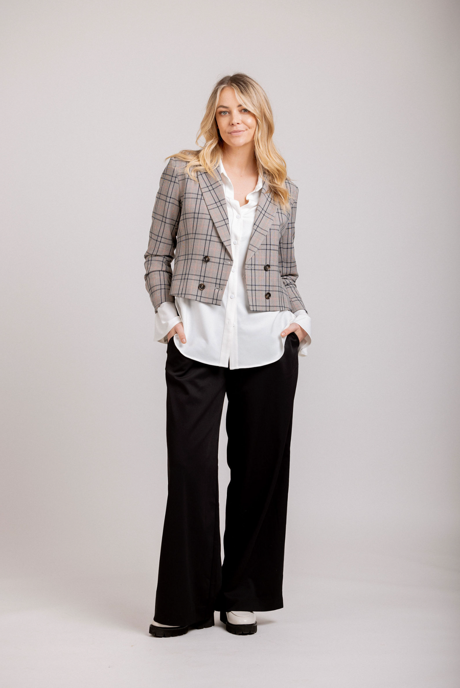 Contessa Blazer