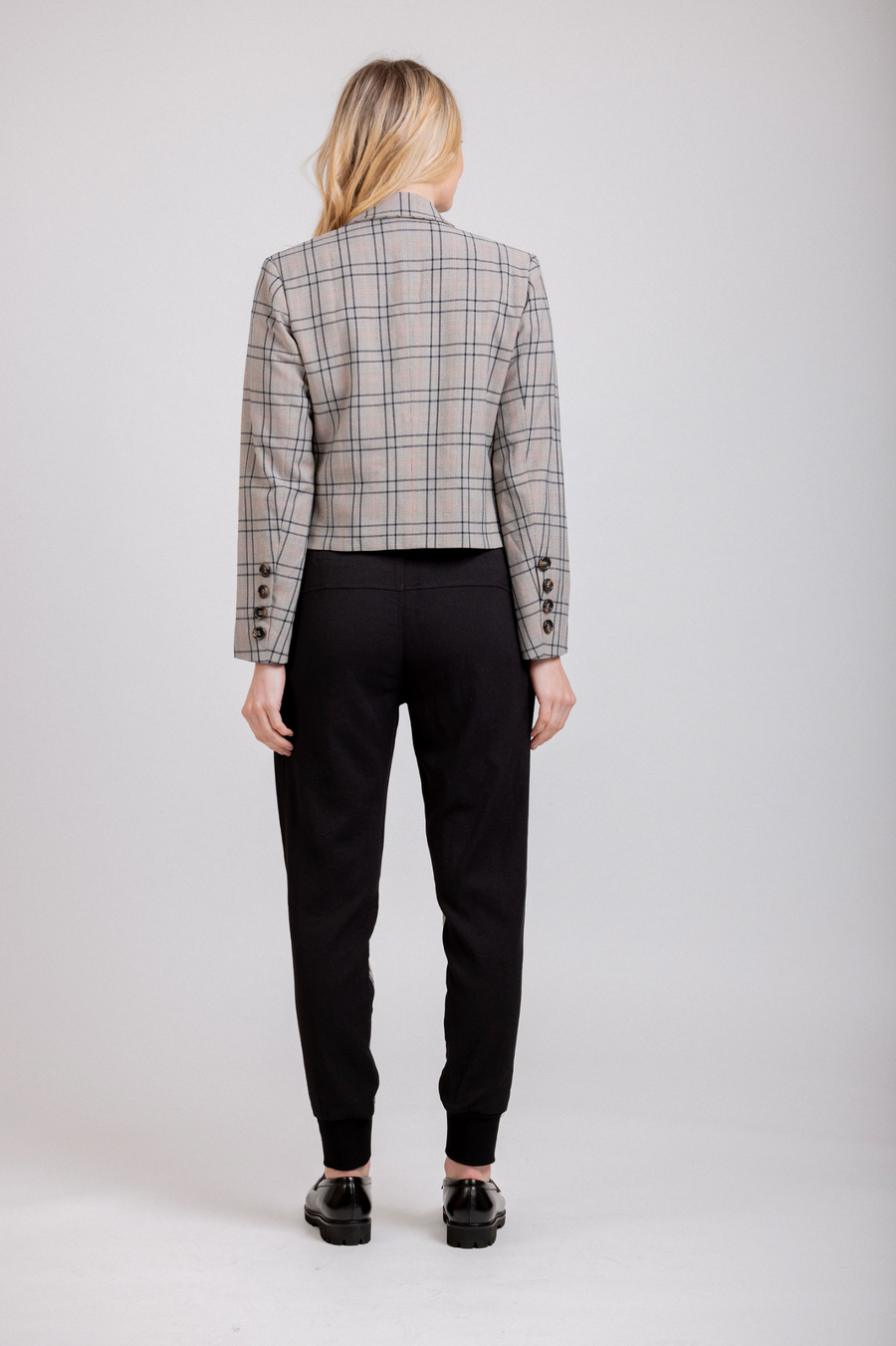 Contessa Blazer