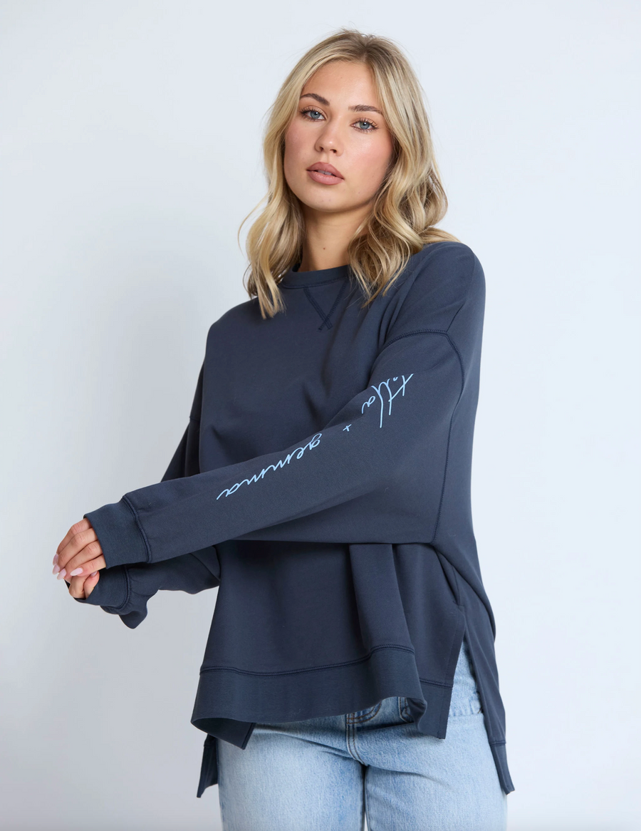 Sunday Sweat Navy Stella Style