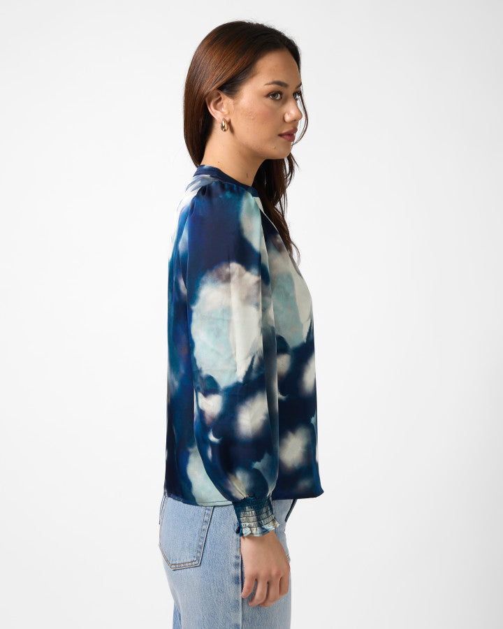 Cecily Top - Navy Floral Blur