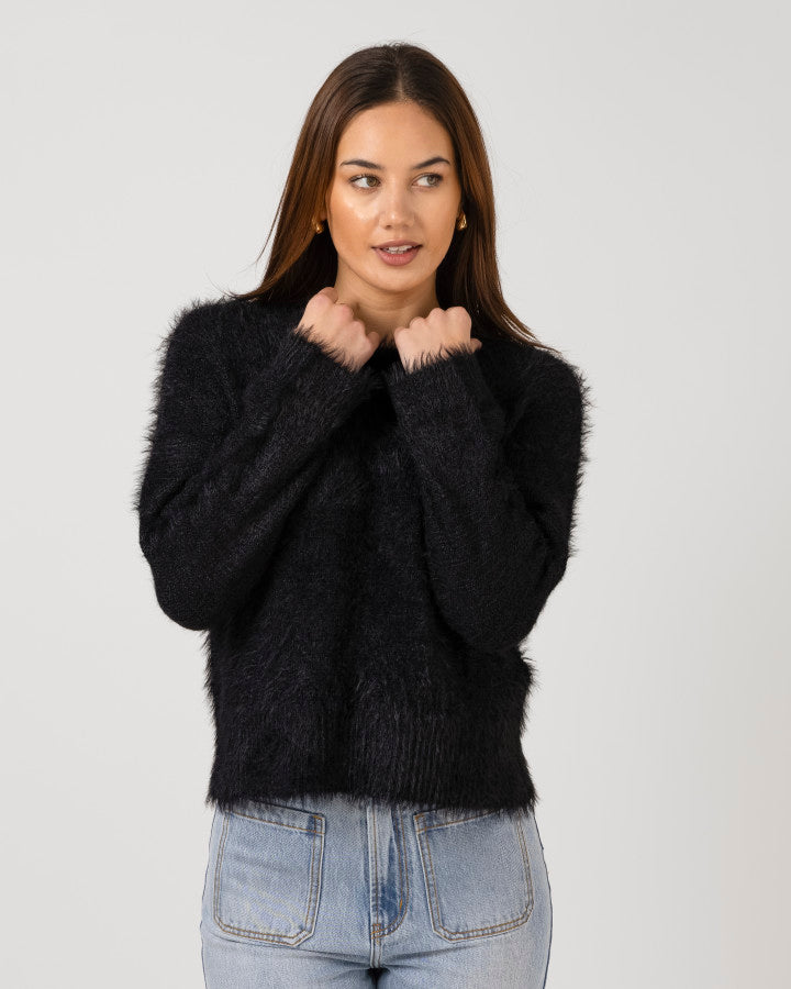 Fluffie Top - Black