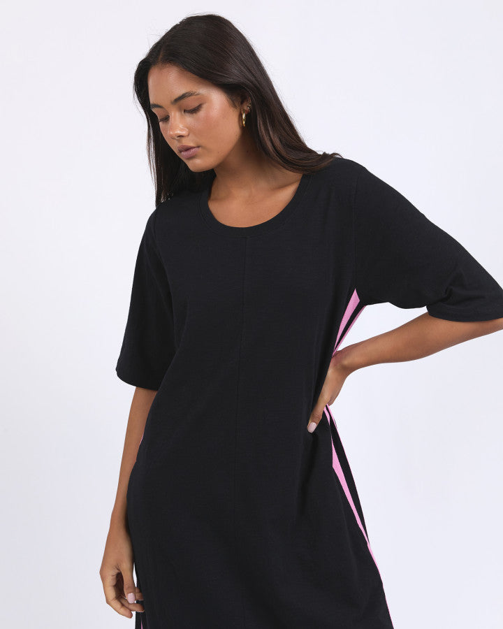 Recovery 3/4 Sleeve Dress - Black